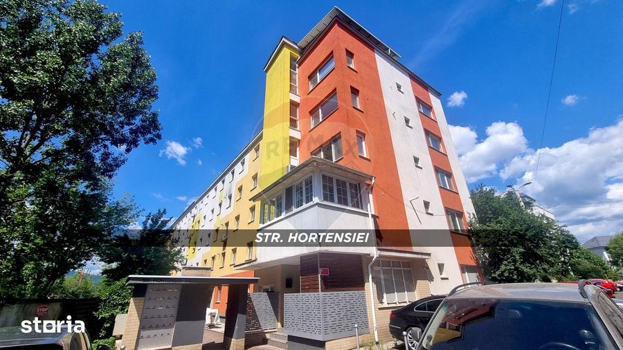 Garsonieră decomandată, mobilată în Progresul