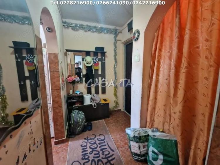 Apartament cu 2 camere semidecomandat în Central