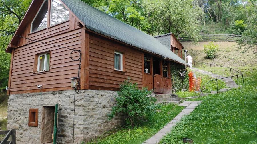 Casă cu 2 camere în Ocolișel