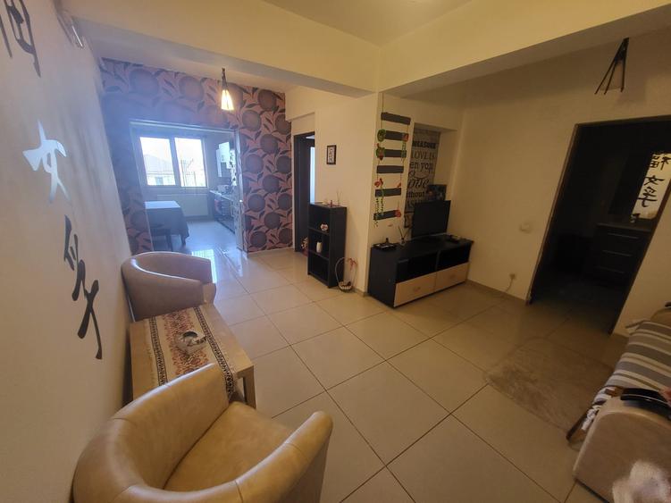 Apartament cu 3 camere decomandat în Prelungirea Ghencea