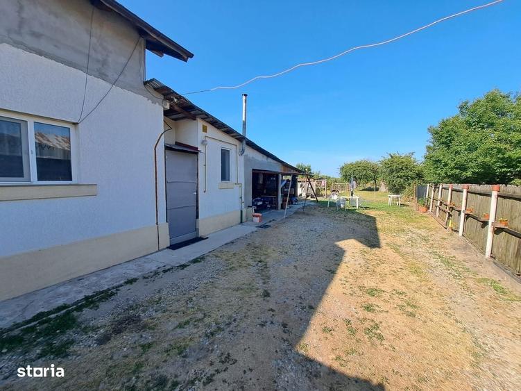 Casă cu 2 camere în Central