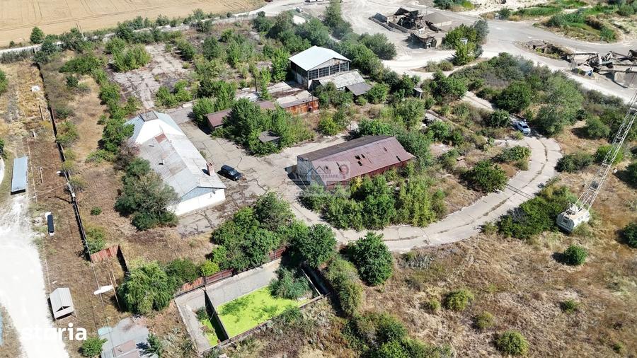 Teren de 15693 mp, în Central