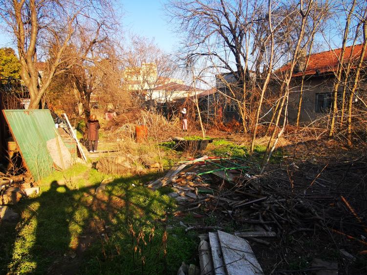 Teren Construcții intravilan de 817 mp, în Gara
