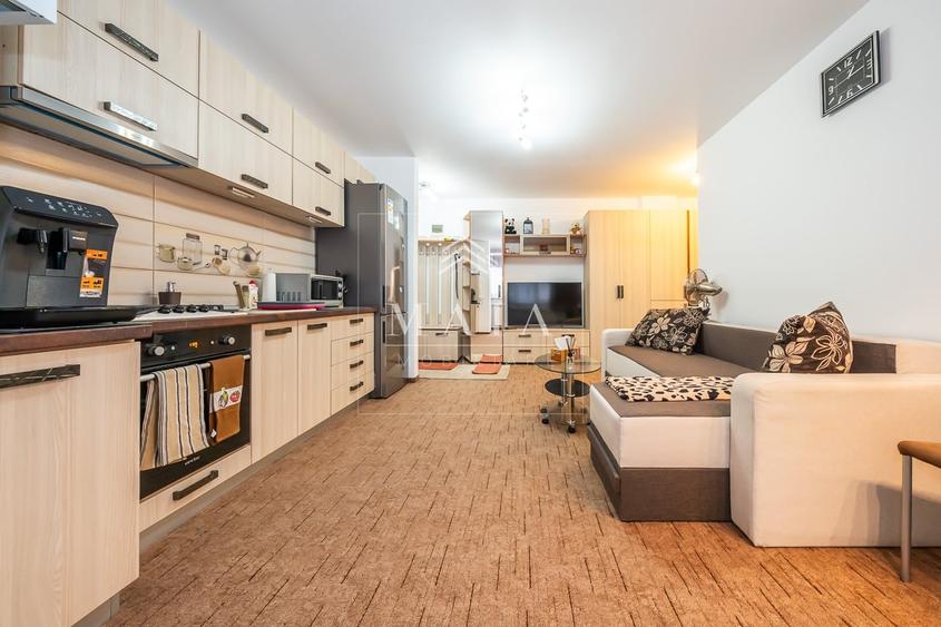 Apartament cu 2 camere semidecomandat, mobilat în Mihai Viteazul