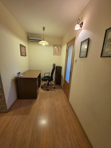 Apartament cu 3 camere decomandat în 1 Decembrie 1918