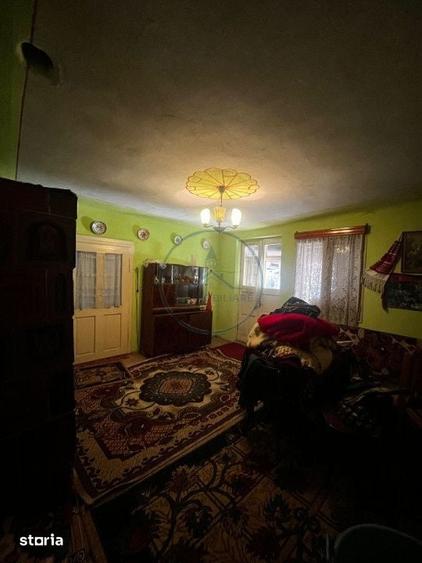 Casă cu 4 camere cu Teren 2700 Mp în Dumitrița