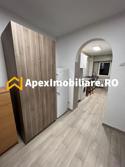Garsonieră decomandată, mobilată în Lujerului