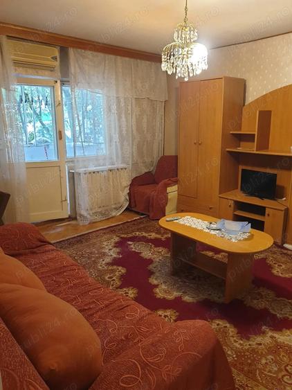 Apartament cu 2 camere decomandat în Brâncoveanu