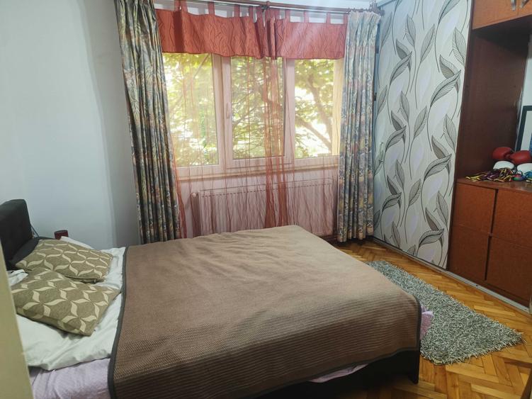 Apartament cu 2 camere semidecomandat în Micro 16