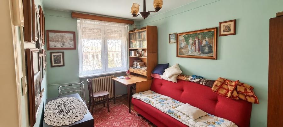 Apartament cu 3 camere în Rogerius