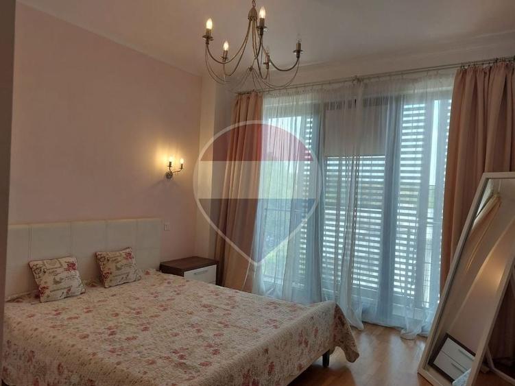 Apartament cu 3 camere decomandat în Kiseleff