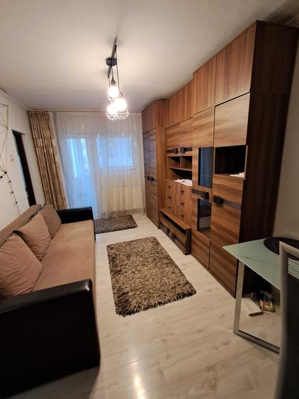 Garsonieră decomandată în Mărăști