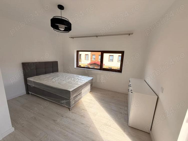 Casă cu 3 camere cu Teren 324 Mp în Florești