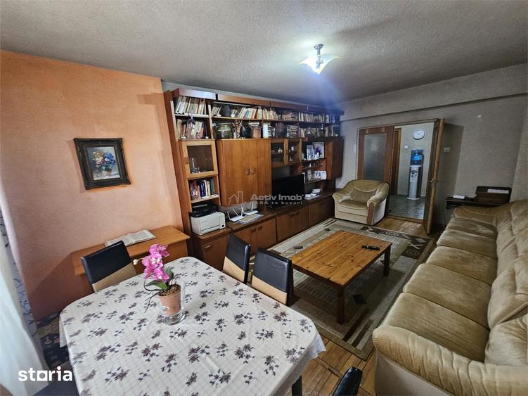 Apartament cu 3 camere decomandat în Ultracentral
