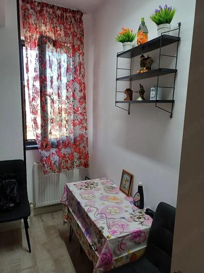 Apartament cu 2 camere decomandat în Dobroești