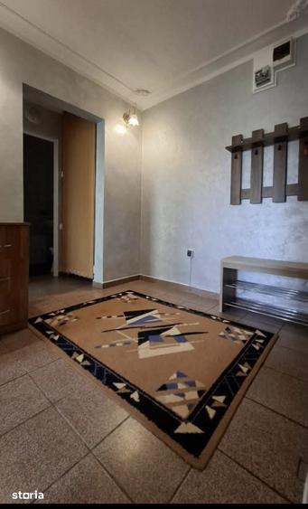 Apartament cu 2 camere decomandat în Mircea cel Bătrân