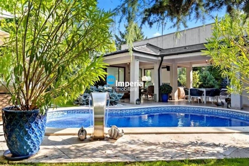 Casă individuală cu 9 camere cu Piscina în Giulești