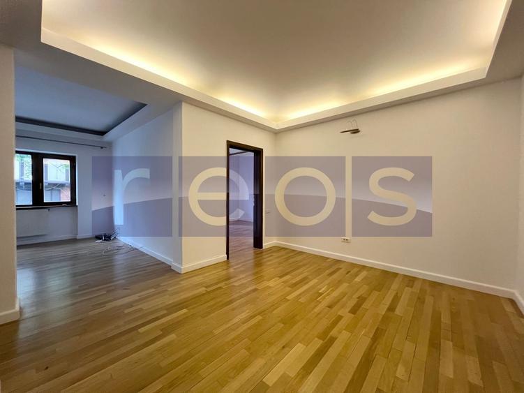 Apartament cu 3 camere semidecomandat, mobilat în Primăverii