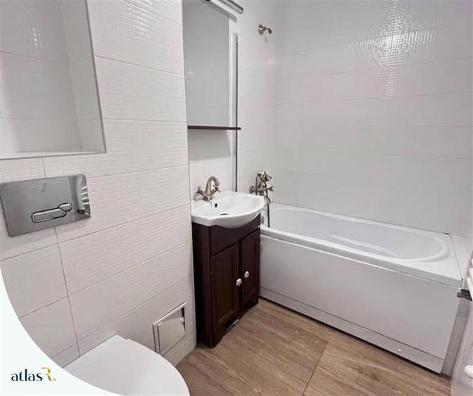 Apartament cu 2 camere decomandat în Alexandru cel Bun