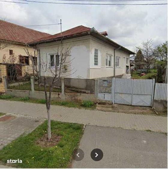 Casă cu 3 camere cu Teren 80 Mp în Central