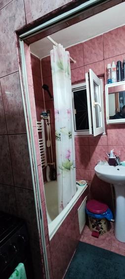 Garsonieră decomandată, mobilată în Progresul