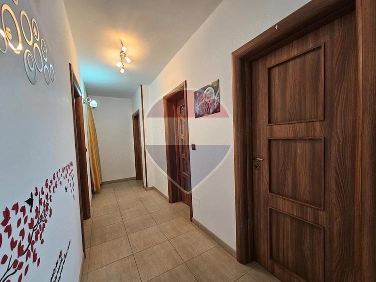 Casă cu Teren 855 Mp în Central