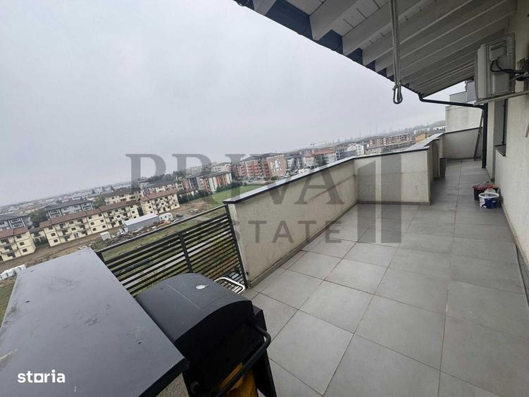 Apartament cu 3 camere, mobilat în Central