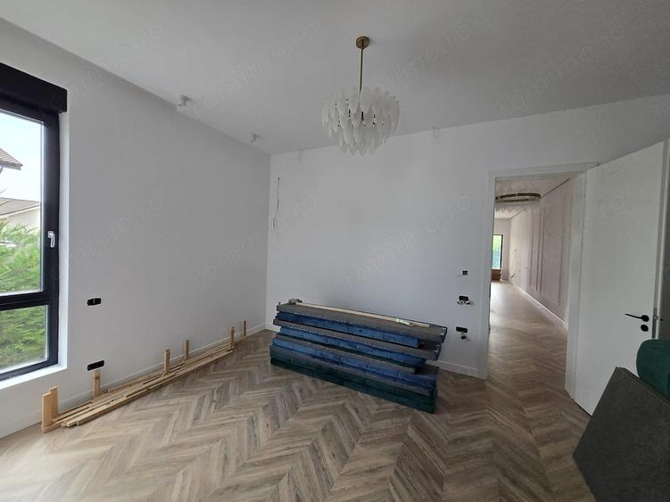 Casă cu 3 camere cu Teren 200 Mp în Chișoda
