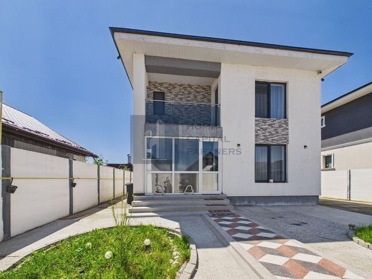 Casă cu 4 camere cu Canalizare în Nord