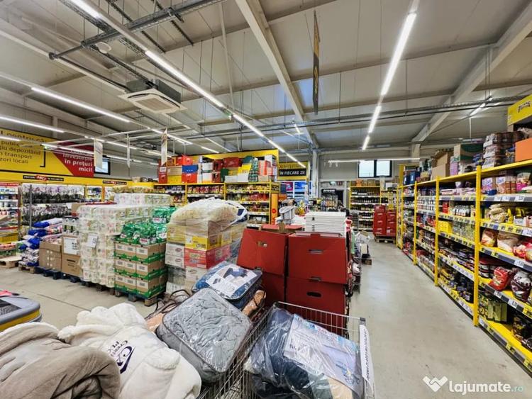 Spațiu comercial, de 1,200 mp, în Dragomirești-Vale