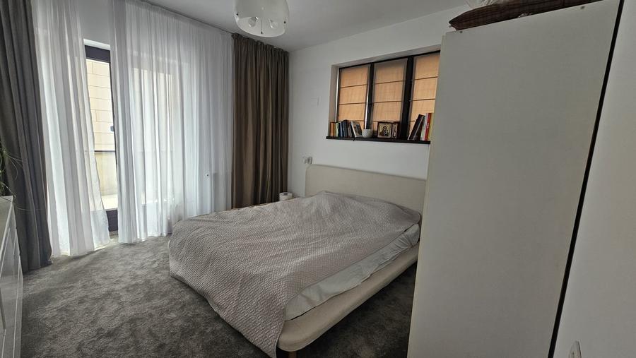 Apartament cu 3 camere decomandat în Dorobanți