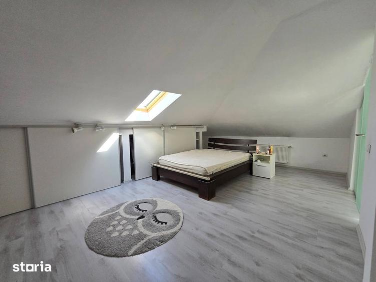 Apartament cu 4 camere decomandat în Dobroești