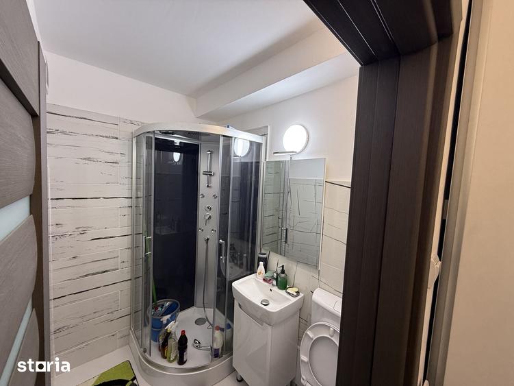 Apartament cu 2 camere în Micro 4