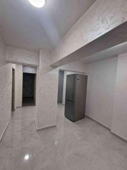 Apartament cu 3 camere decomandat, mobilat în Central