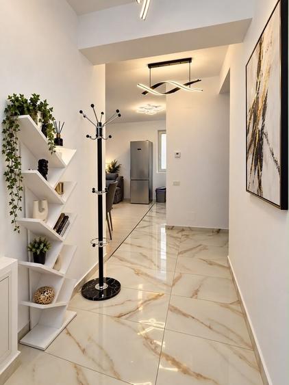 Apartament cu 2 camere decomandat în Central