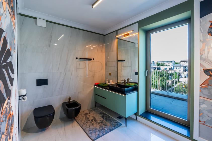 Duplex cu 5 camere cu Canalizare în Băneasa