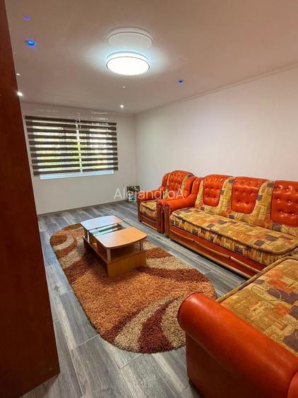 De vanzare apartament 2 camere, ~60 mp Strada Unirii, Brezoi, Valcea