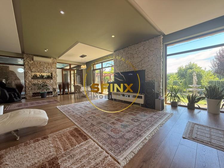 Casă individuală cu 8 camere cu Piscina în Șindrilița