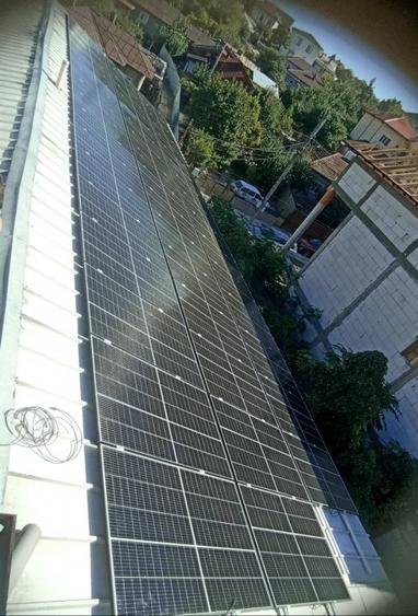 Casă cu 19 camere cu Canalizare în Piața Nouă