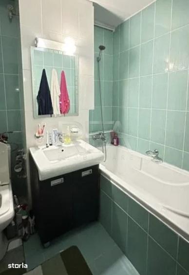Apartament cu 3 camere decomandat, mobilat în Crângași