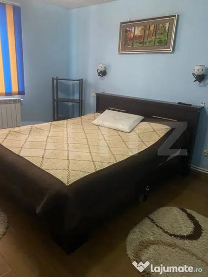 Casă cu 4 camere cu Teren 750 Mp în Central