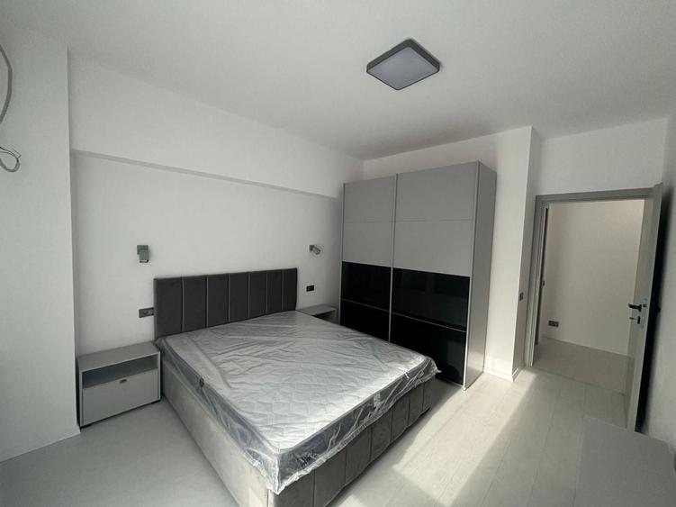 Apartament cu 2 camere semidecomandat, mobilat în Unirii