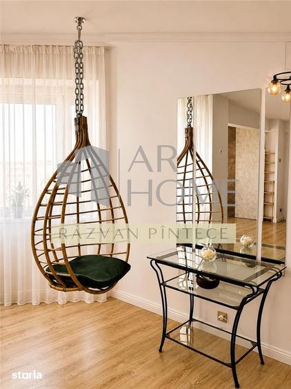 Apartament cu 3 camere decomandat, mobilat în Republicii