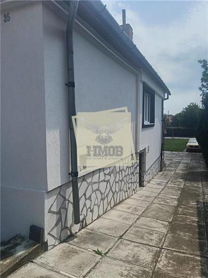 Casă individuală cu 6 camere cu Teren 650 Mp în Exterior Vest