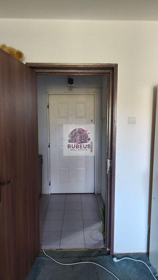 Garsonieră semidecomandată, mobilată în Crihala
