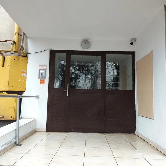 Apartament cu 2 camere semidecomandat în Sud