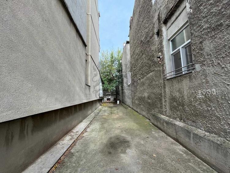 Teren Construcții intravilan de 1057 mp, în Polonă