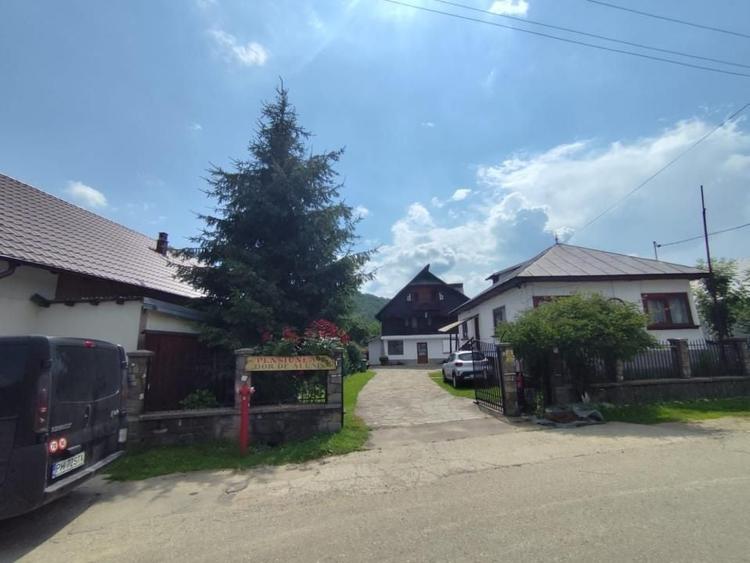 Hotel/Pensiune, de 450 mp, în Aluniș