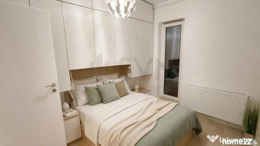 Apartament cu 3 camere semidecomandat în Regie