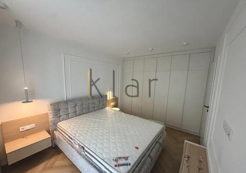 Apartament cu 2 camere semidecomandat, mobilat în Mărăști